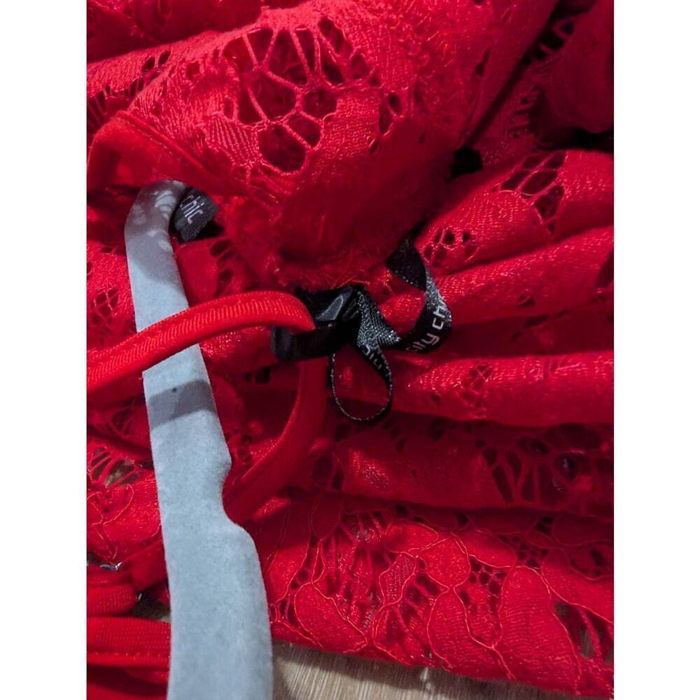 City Chic Lace Top (Matching Tank Underneath) - Picture 8 of 12